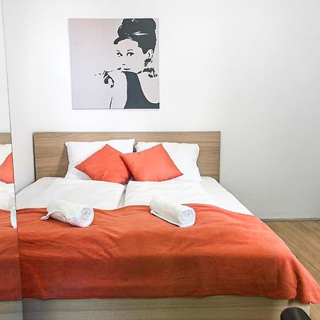 Relaxing 2-Bed Apartment For Extended Visits 维也纳 外观 照片