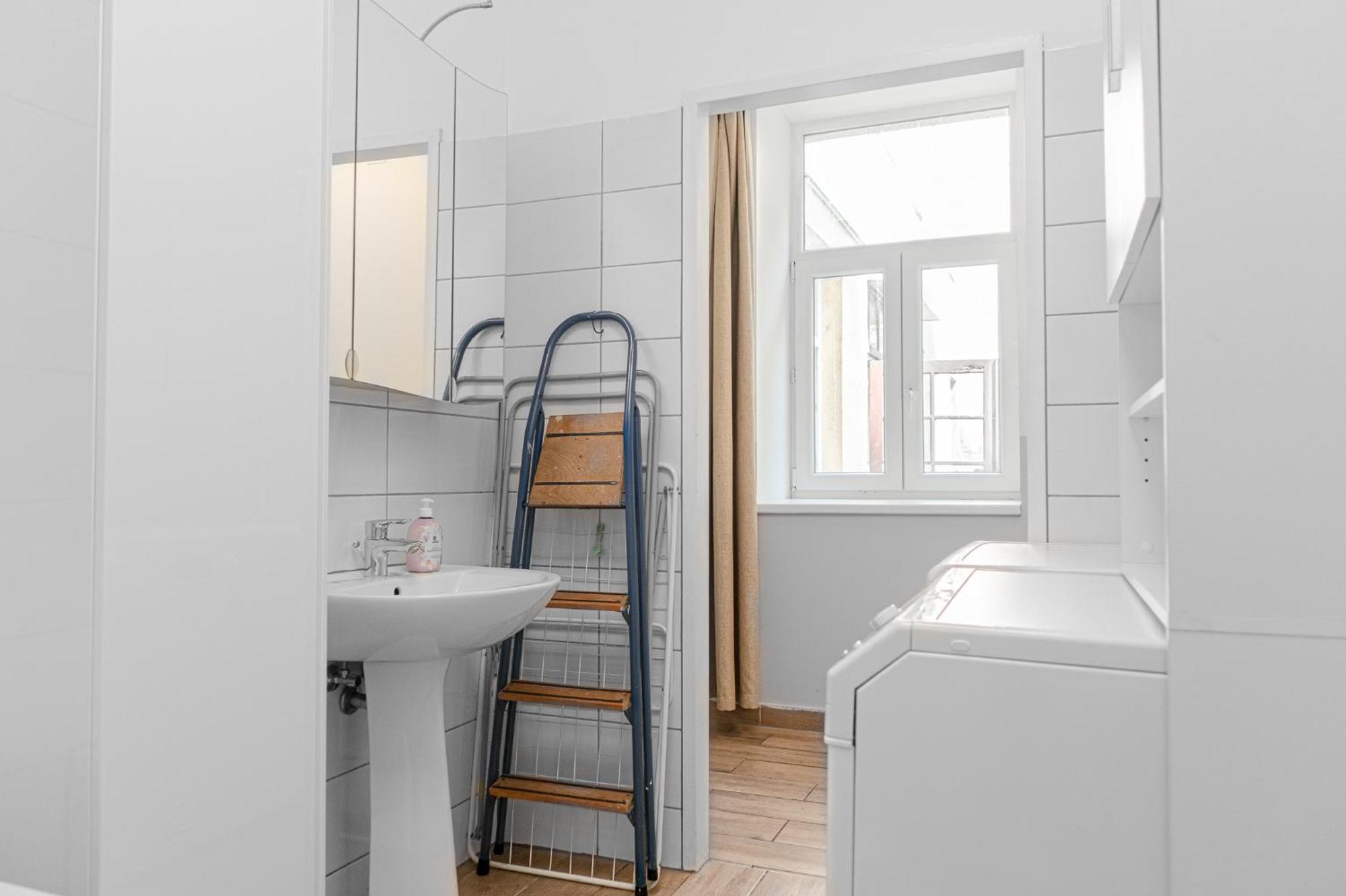 Relaxing 2-Bed Apartment For Extended Visits 维也纳 外观 照片